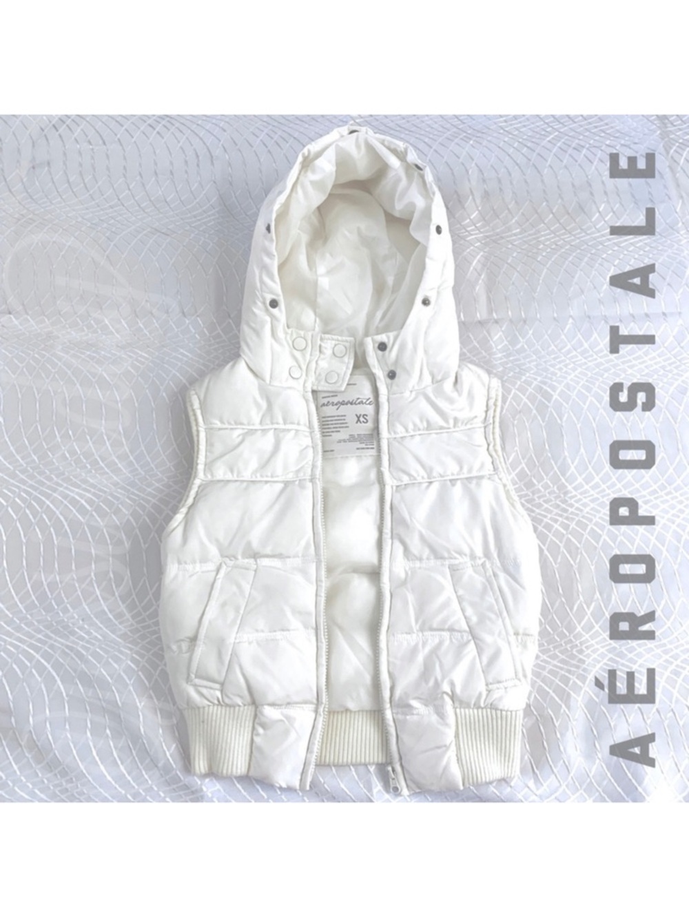 Aéropostale Puffer Vest